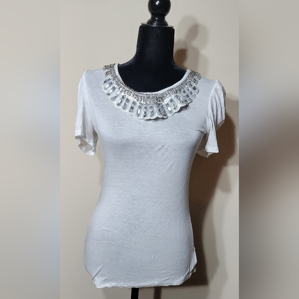 Bebe Women’s Rhinestones Short Sleeve Size S Comfy Soft
